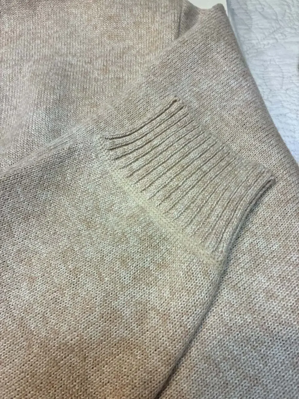Yeokou Men's Beige Full Zip Stand Collar Knit Cardigan Sweater